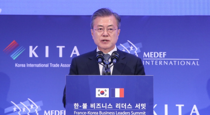 Moon vows efforts to increase trade, cooperation with France