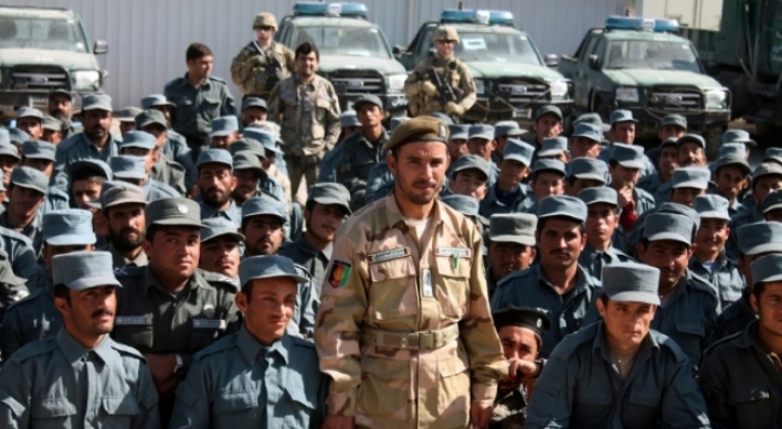 Taliban attack on top US commander, Afghan security officials kills three
