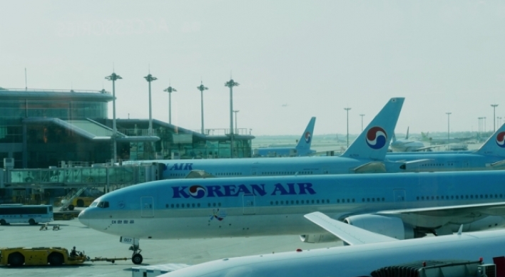 Korea's air passenger traffic hits record high for Oct.