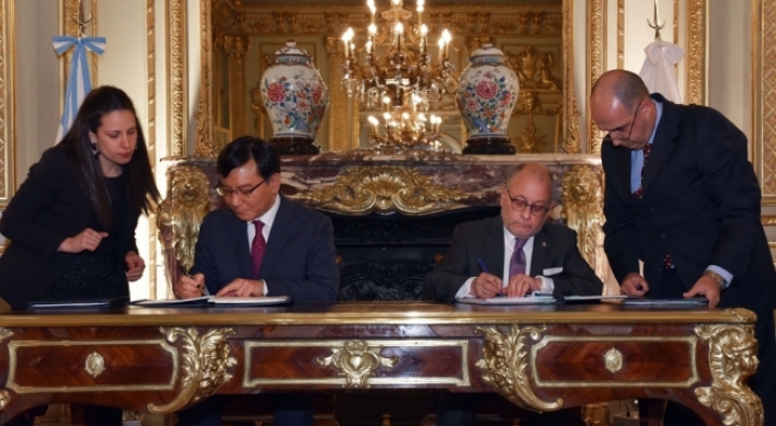 Korea, Argentina sign working holiday visa deal