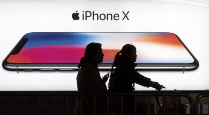 Chinese court bans some iPhones over Qualcomm dispute