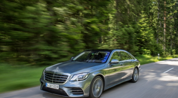 Mercedes-Benz ranks 4th in local sales, outselling GM, Renault Samsung