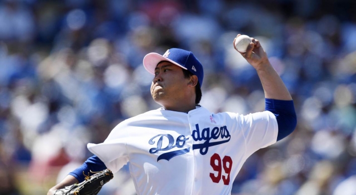 Dodgers' pitcher Ryu Hyun-jin earns top NL weekly honor