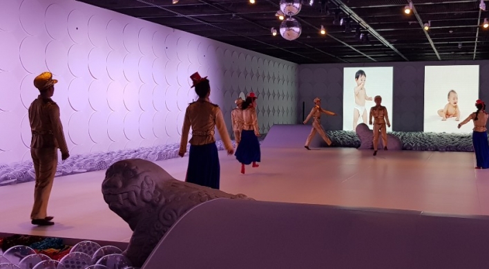 Ahn Eun-me turns museum space into dance stage