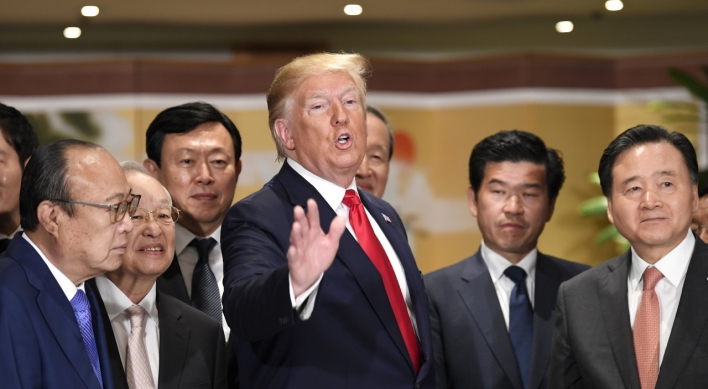 Trump calls on Korean business leaders to invest more in US