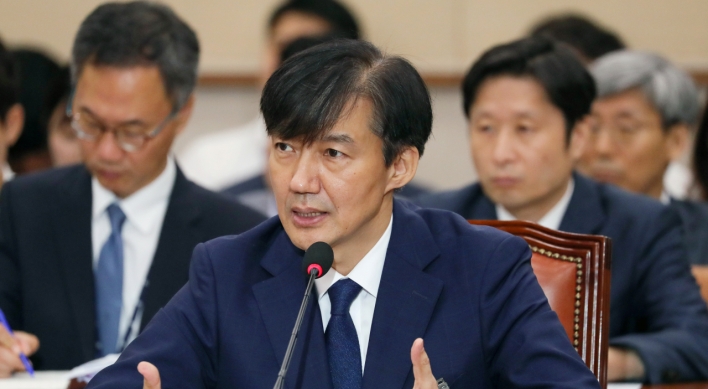 [Newsmaker] Cho Kuk’s controversial phone calls take center stage at Assembly hearing