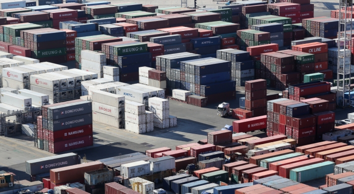 Korea's exports down for 10th month on trade rows, chips