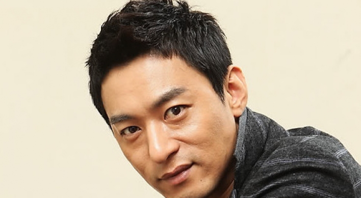 Actor Joo Jin-mo apologizes to women mentioned in his hacked text messages