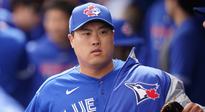 Blue Jays' Ryu Hyun-jin strikes out 7 in simulated game