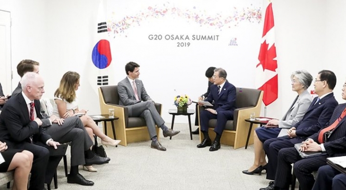 Canada seeks S. Korean model in coronavirus response: Trudeau to Moon