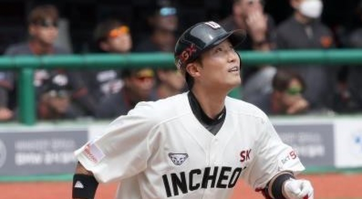 KBO's Doosan Bears happy for traded catcher's early success