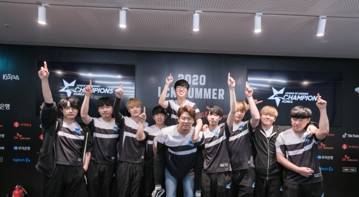 T1, Faker victims of first postseason League of Legends upset