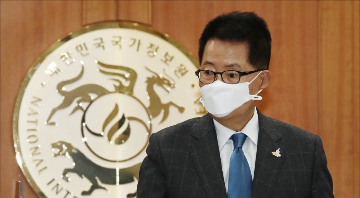 Spy chief in Japan to discuss thorny issues