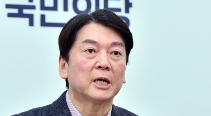 [Herald Interview] Ahn gunning for power transition