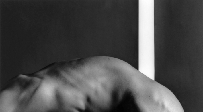 First Mapplethorpe show in Korea highlights iconic status of US photographer