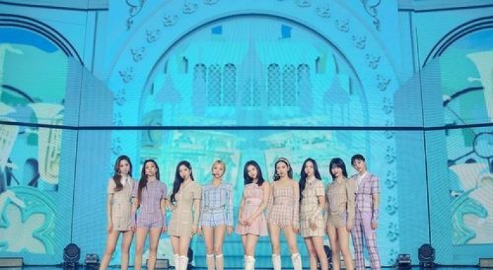 TWICE to drop new Japanese single album in May