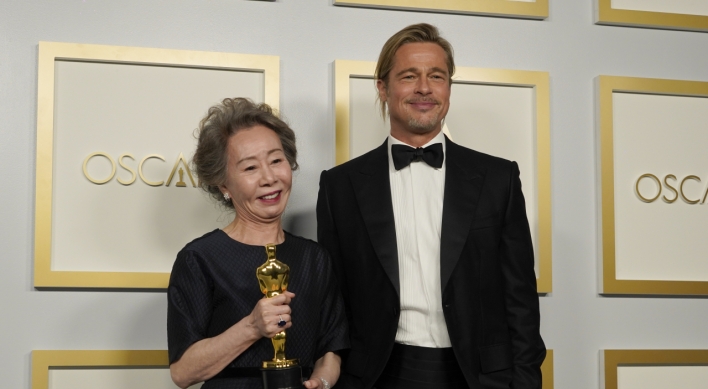 Youn Yuh-jung wins Oscar