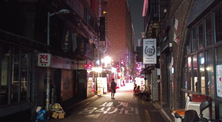 [From the Scene] Itaewon, Myeong-dong still struggling as COVID-19 deters visitors