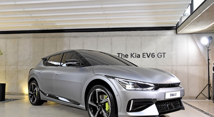 Kia’s EV6 comes with sleek design, long driving range