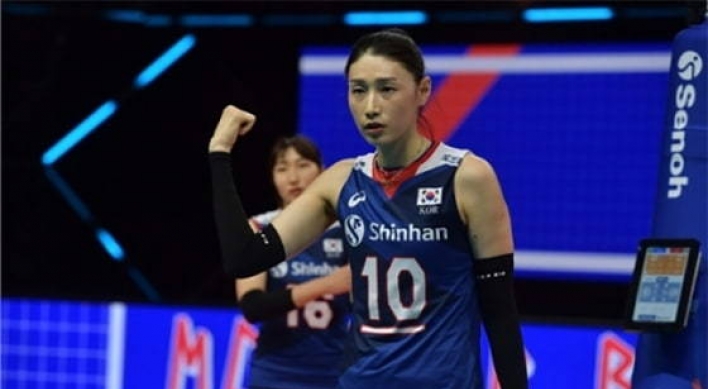 Volleyball star Kim Yeon-koung, teen swimmer Hwang Sun-woo named S. Korean flag-bearers at Tokyo Olympics