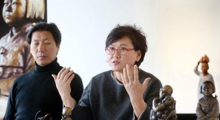 Sculptor couple slam Japan for trying to distort history of war crimes
