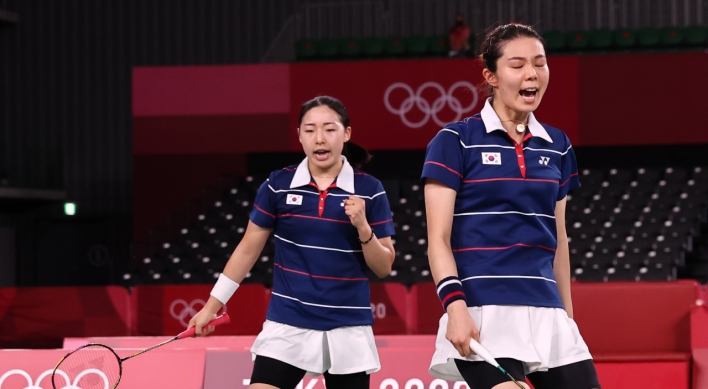 [Tokyo Olympics] Badminton doubles teams to duel for bronze, gymnast looking to vault for gold