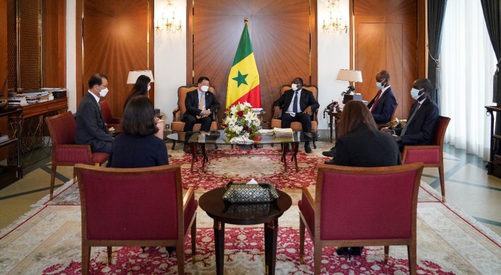 Vice FM meets Senegalese leader, discusses bilateral cooperation