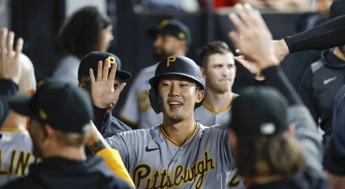 One S. Korean player called up to MLB, another sent down to minors