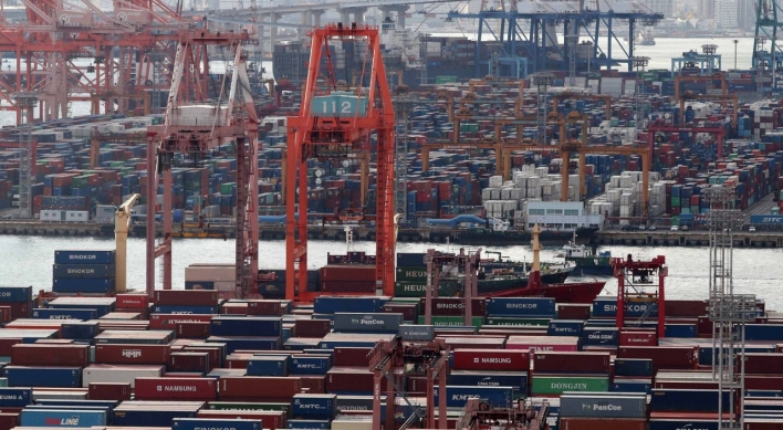 S. Korea's exports predicted to hit record high in 2021