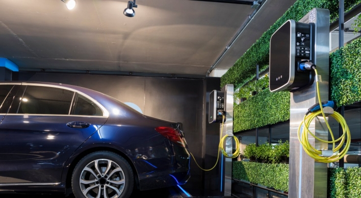 Competition heats up for used EV batteries