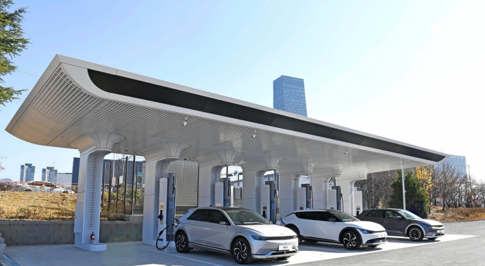S. Korea to double electric, hydrogen cars in 2022 in net zero emission drive