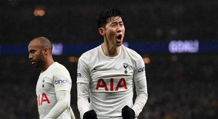 Tottenham's Son Heung-min scores after monthlong injury
