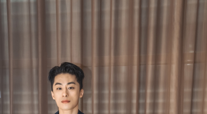 [Herald Interview] ‘D.P.’ star Koo Kyo-hwan wishes to live up to his name as go-to actor