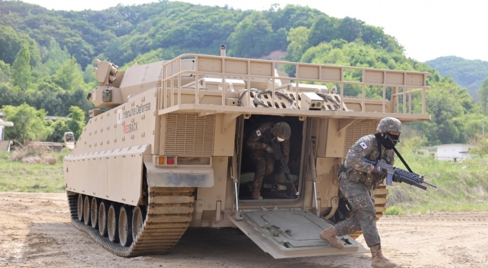 Redback armored vehicle flaunts field maneuverability
