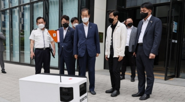 Sidewalk robots, new visa among 51 regulatory reforms