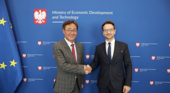 SK Innovation CEO asks Poland’s support for Korea’s World Expo bid