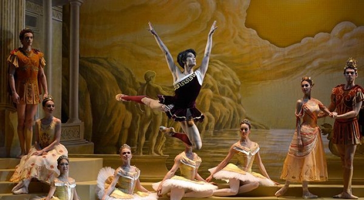 Renowned ballet dancer Kim Ki-min to dazzle Seoul