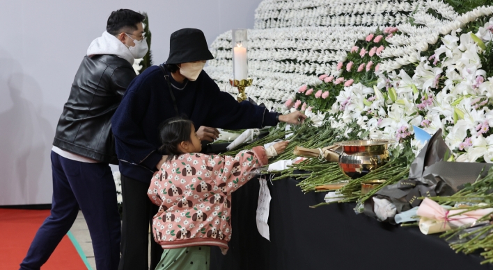 Bereaved family of Japanese teenage victim of Itaewon tragedy identify body