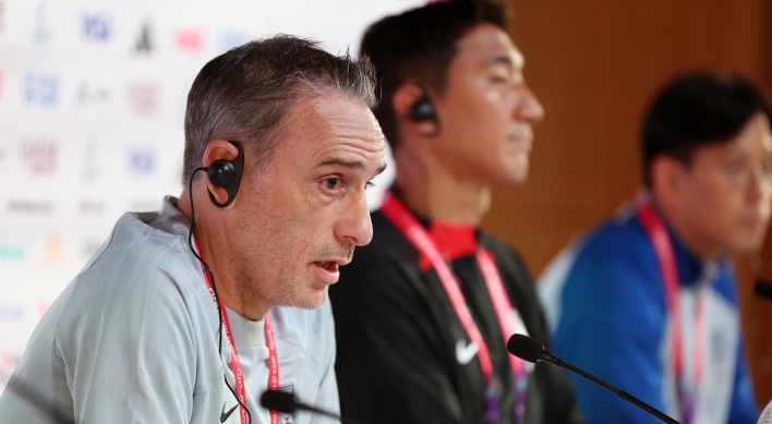 [World Cup] S. Korea coach sees no need for his underdog team to feel pressure