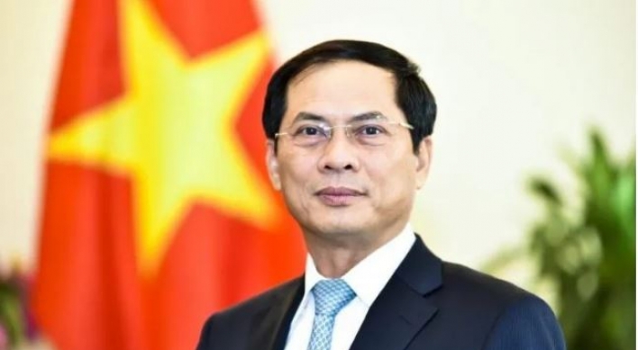 [Herald Interview] Vietnam wants S. Korea’s help to upgrade economy: top envoy