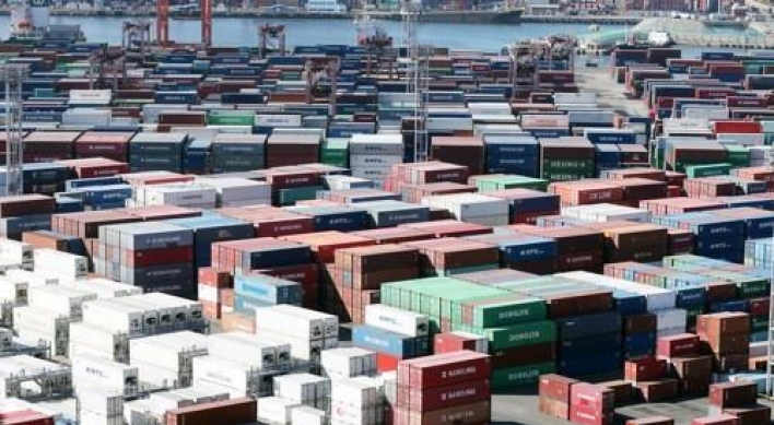 Exports fall 2.7% during first 20 days of January