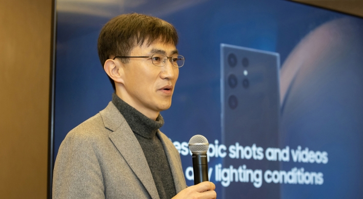 [Herald Interview] Samsung bets big on cameras to fight Apple