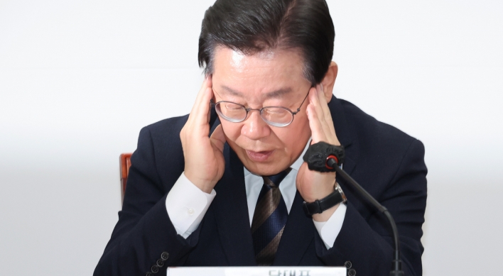 President Yoon approves motion for opposition leader’s arrest