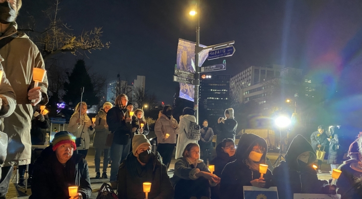 [From the Scene] In Seoul, Ukrainians and Russians protest against war