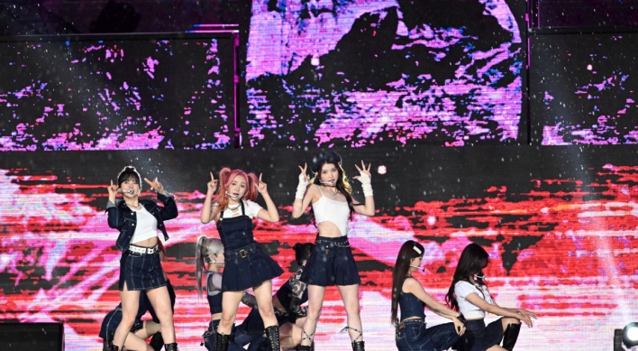 [Herald Review] 'K-pop Super Live' spotlights major K-pop artists