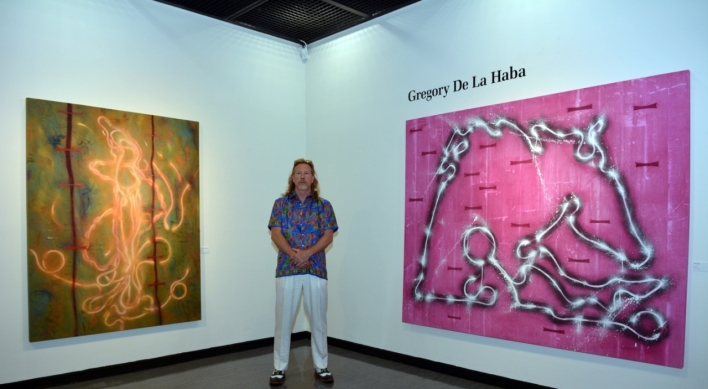 [Herald Interview] New York artist Gregory de la Haba brings energy, force to Hangaram