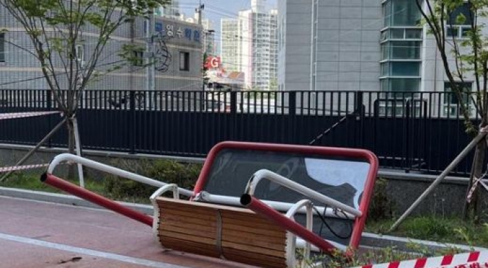 Child dead after playground bench swing breaks