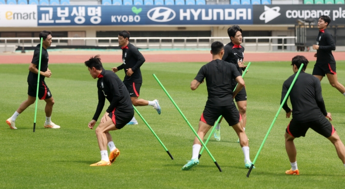 Klinsmann takes new-look team in pursuit of 1st win as S. Korea head coach