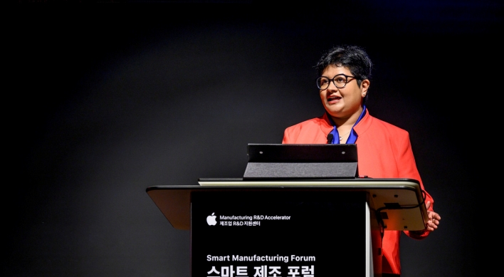 Apple R&D accelerator discuss smart manufacturing with Korean SMEs