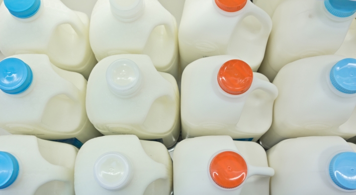 Pressure mounts on milk producers to cut prices